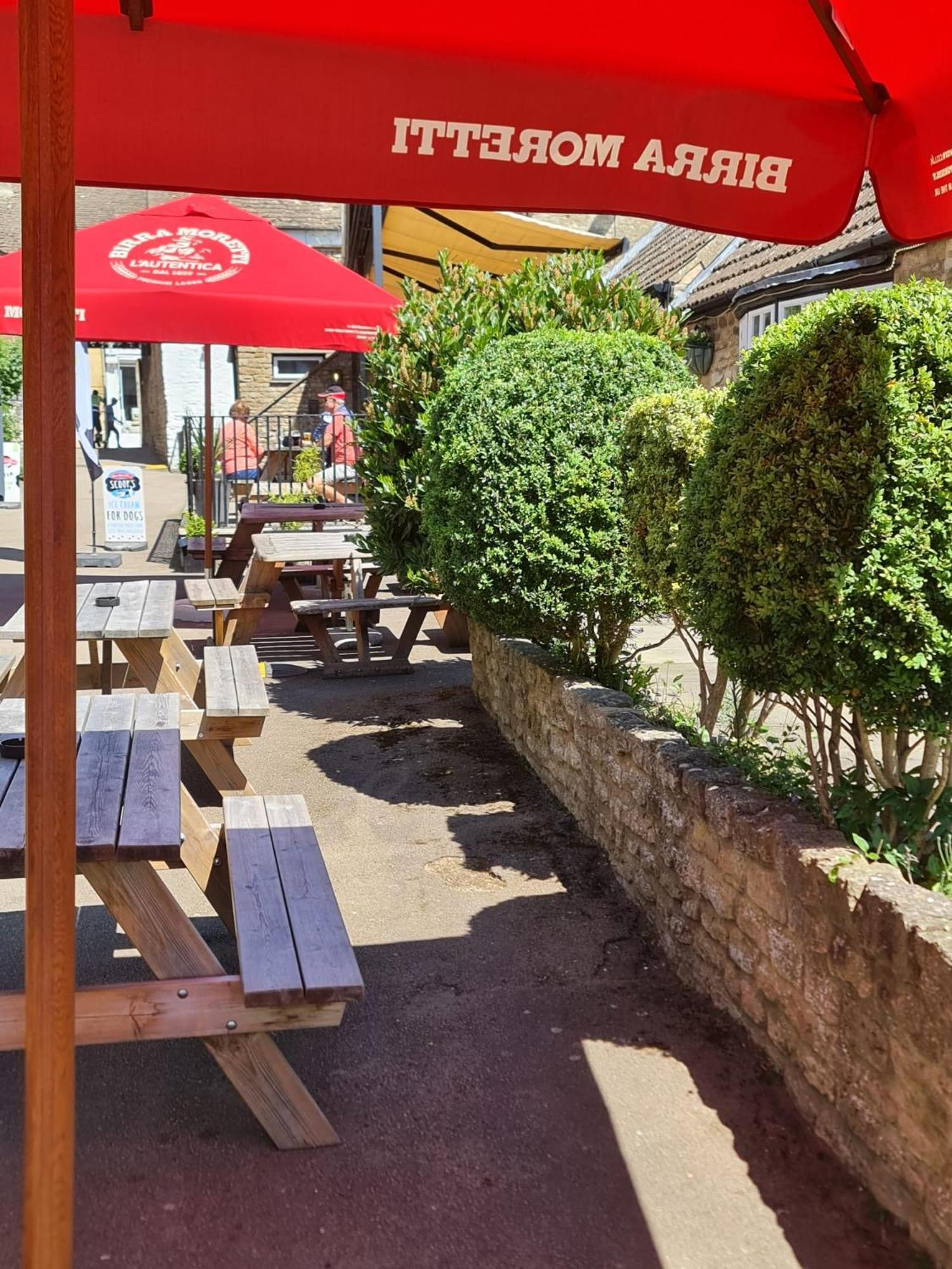 The Ship Inn Oundle Eksteriør billede